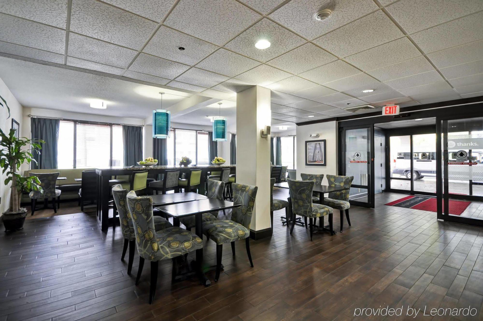 Wingate By Wyndham Charleston Coliseum Hotel North Charleston Buitenkant foto